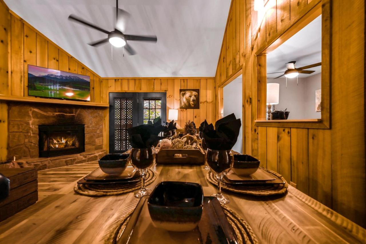 Private Mountain Cabin, Hot Tub Escape In The Smokies, With The View Sevierville Zewnętrze zdjęcie