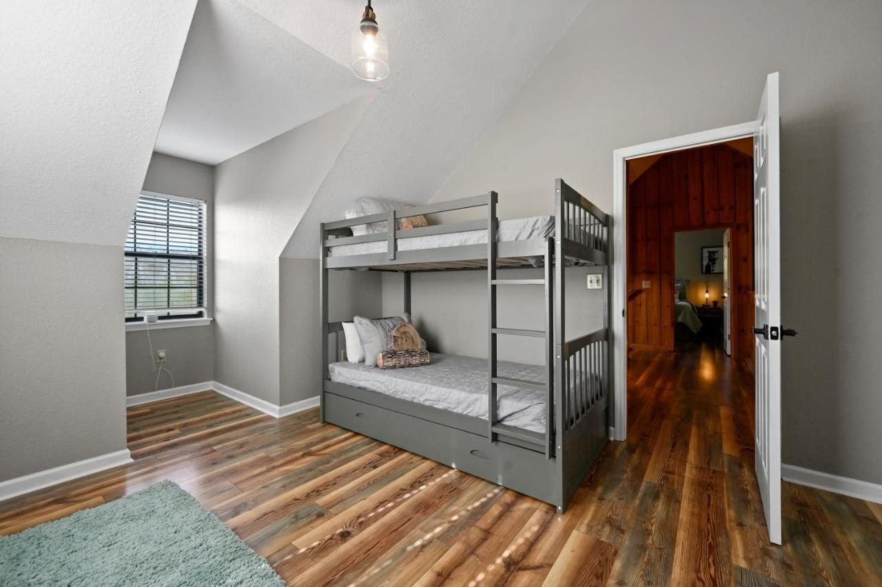 Private Mountain Cabin, Hot Tub Escape In The Smokies, With The View Sevierville Zewnętrze zdjęcie