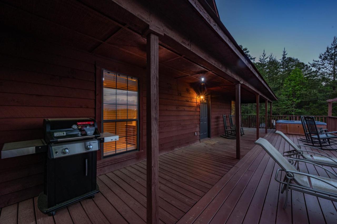 Private Mountain Cabin, Hot Tub Escape In The Smokies, With The View Sevierville Zewnętrze zdjęcie